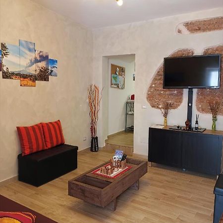 Etnacity Guest House Apartment Katania Zewnętrze zdjęcie